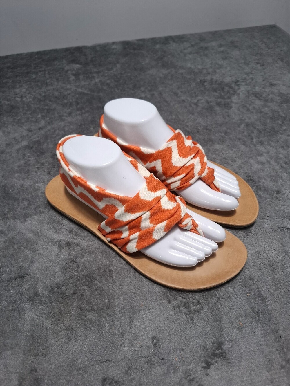 Dirty Laundry Orange and Cream Wrap Toe Womens Sandals Size 10 Boho